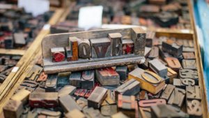 ゴシック体と明朝体、使うならどっち?