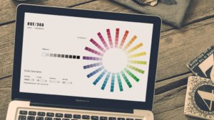 配色の神ツール「HUE/360」