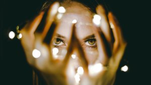 そのアイキャッチ画像で「愛」はキャッチできますか？